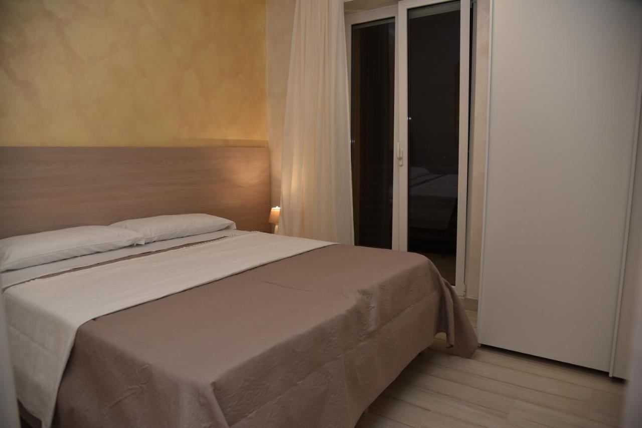 Vista Beb Mare Bed & Breakfast Manfredonia Exterior photo